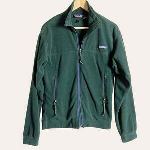 Patagonia Synchilla Men’s Fleece Dark Green Zip Up Jacket Size Small